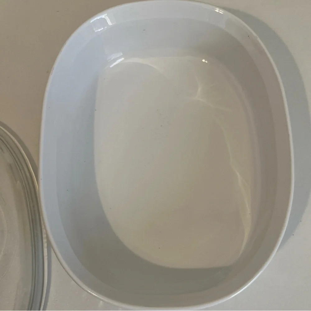 Corningware Oval Casserole Dish with Lid French White F-12-B 1.8 Liter - Picture 3 of 9